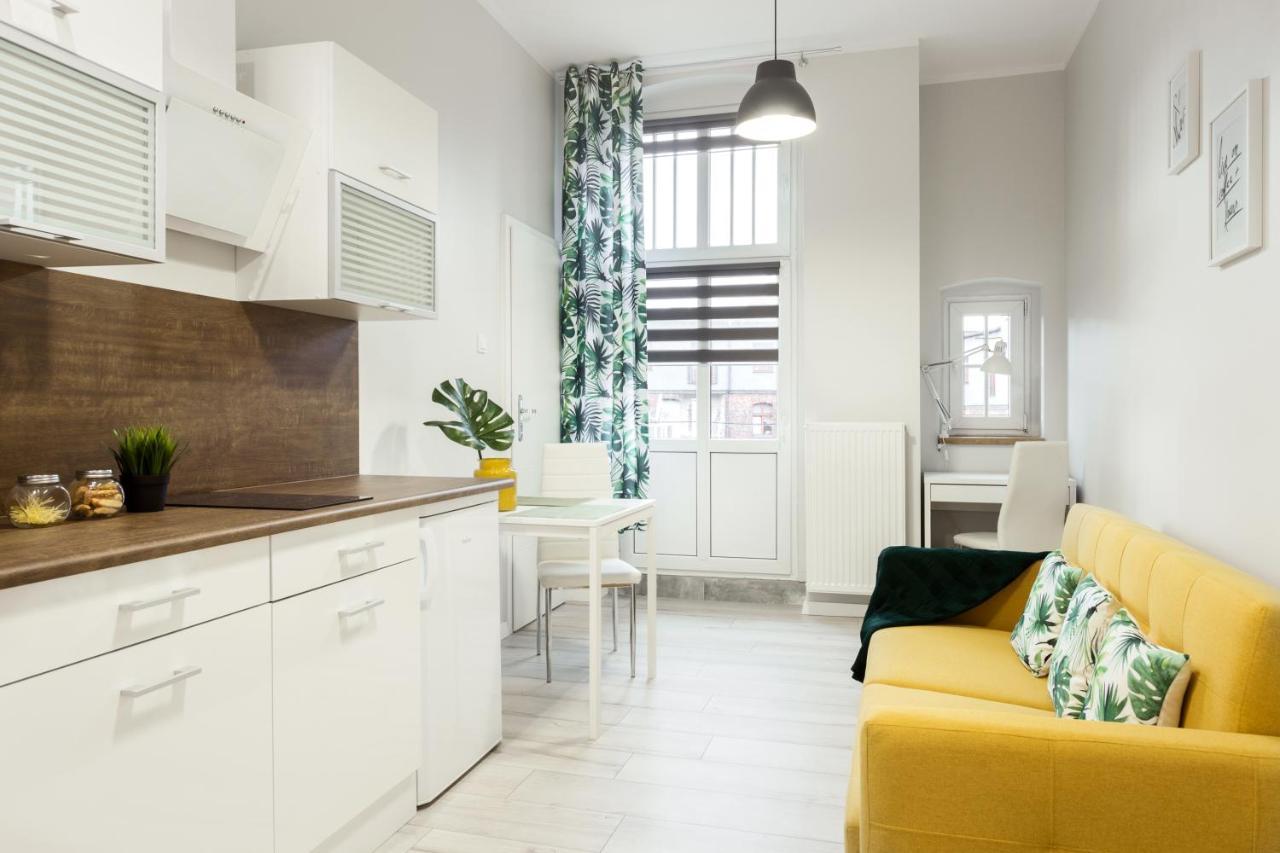 Ferienwohnung Przytulna Kawalerka 10Min Pieszo Od Dworca/Galerii Kattowitz Exterior foto